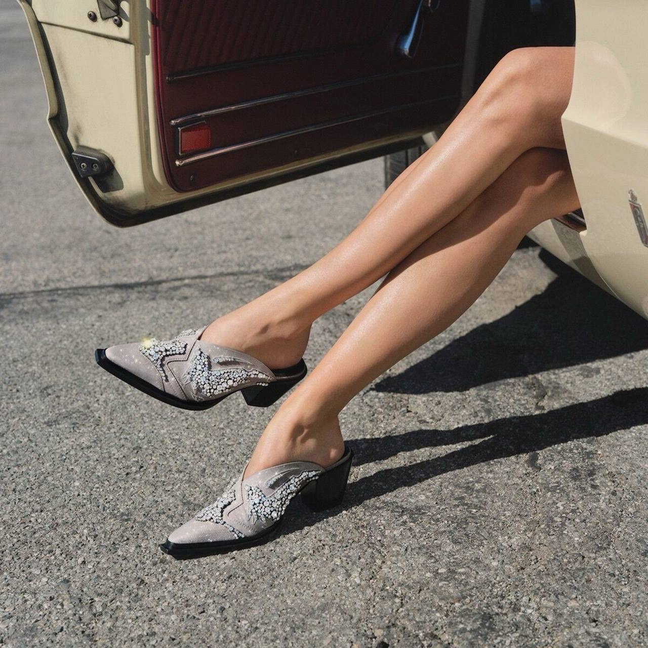 JIMMY CHOO Mules side view - Women's luxury Shoes