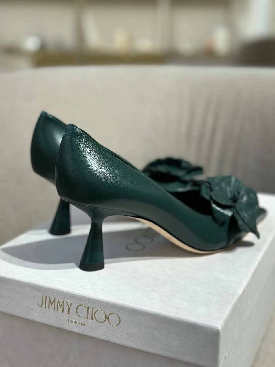 JIMMY CHOO Pumps side view - Women's luxury Shoes