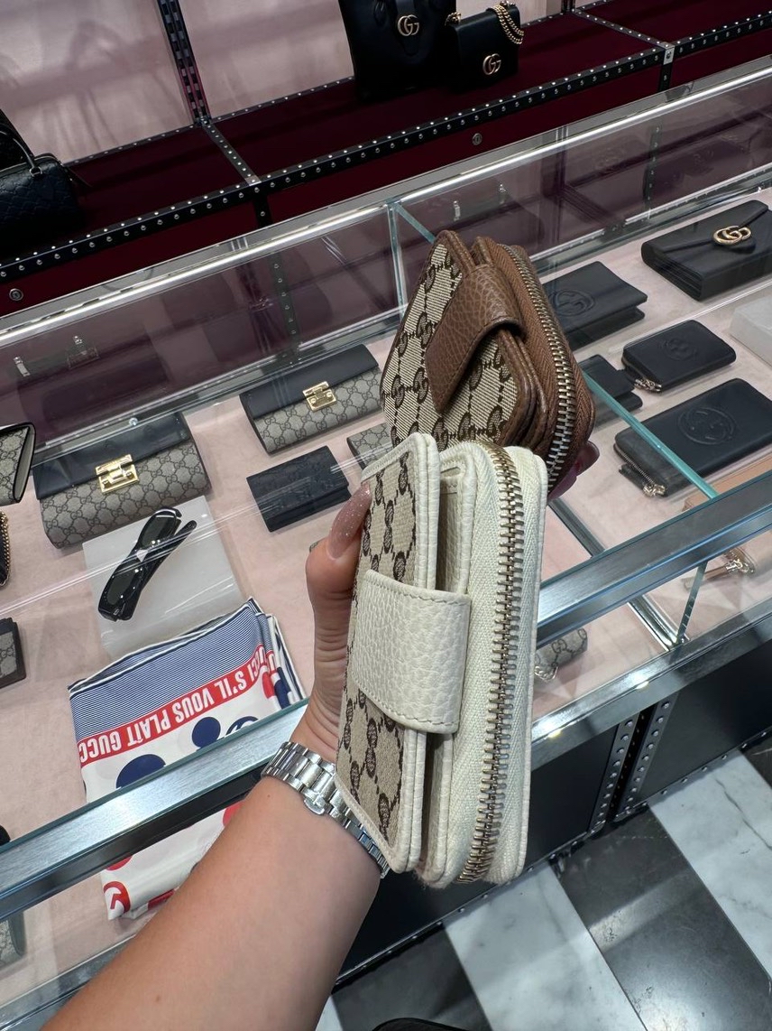 GUCCI Wallets and small leather goods side view - Women's luxury Accessories