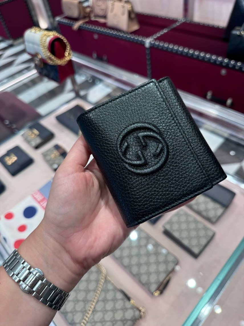 GUCCI Wallets and small leather goods front view - Women's luxury Accessories