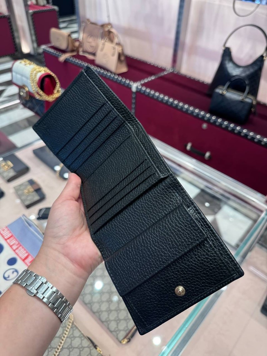 GUCCI Wallets and small leather goods side view - Women's luxury Accessories