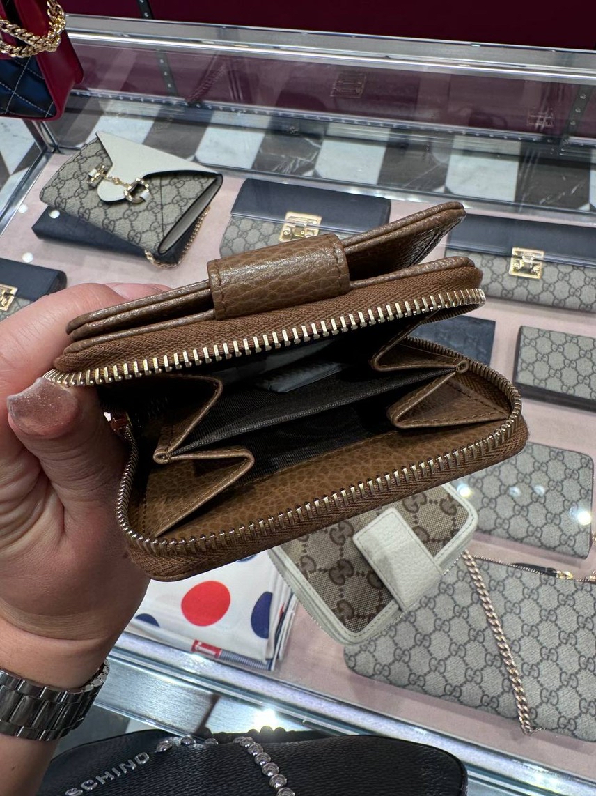 GUCCI Wallets and small leather goods side view - Women's luxury Accessories