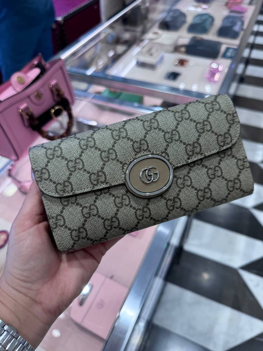 GUCCI Wallets and small leather goods front view - Women's luxury Accessories