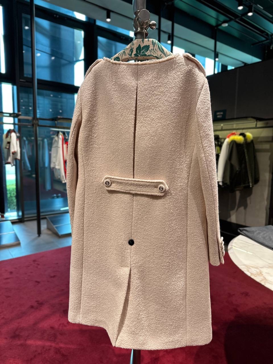 GUCCI Coats side view - Women's luxury Clothes