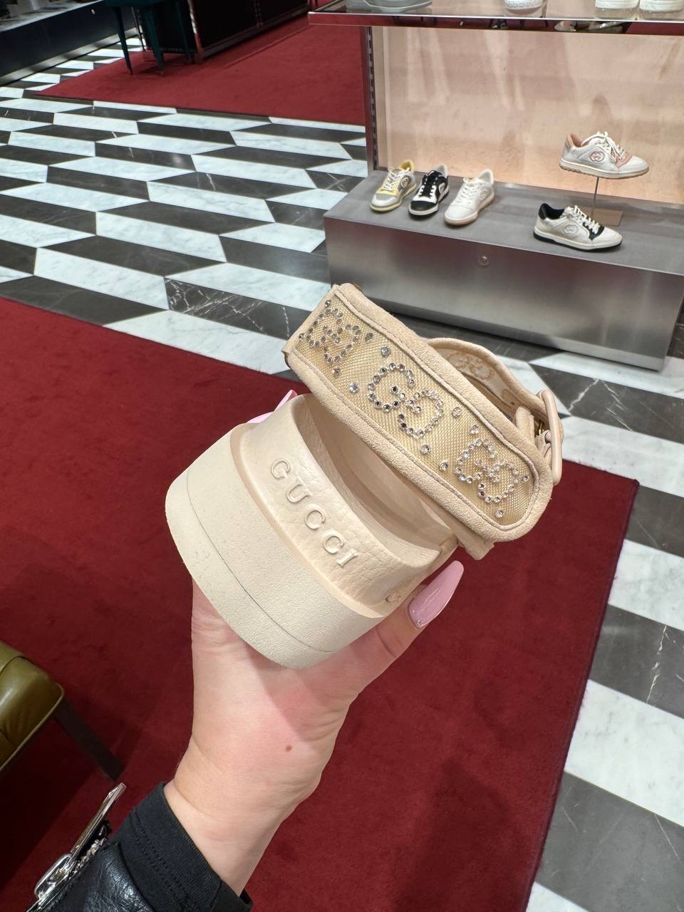 GUCCI Sandals side view - Women's luxury Shoes