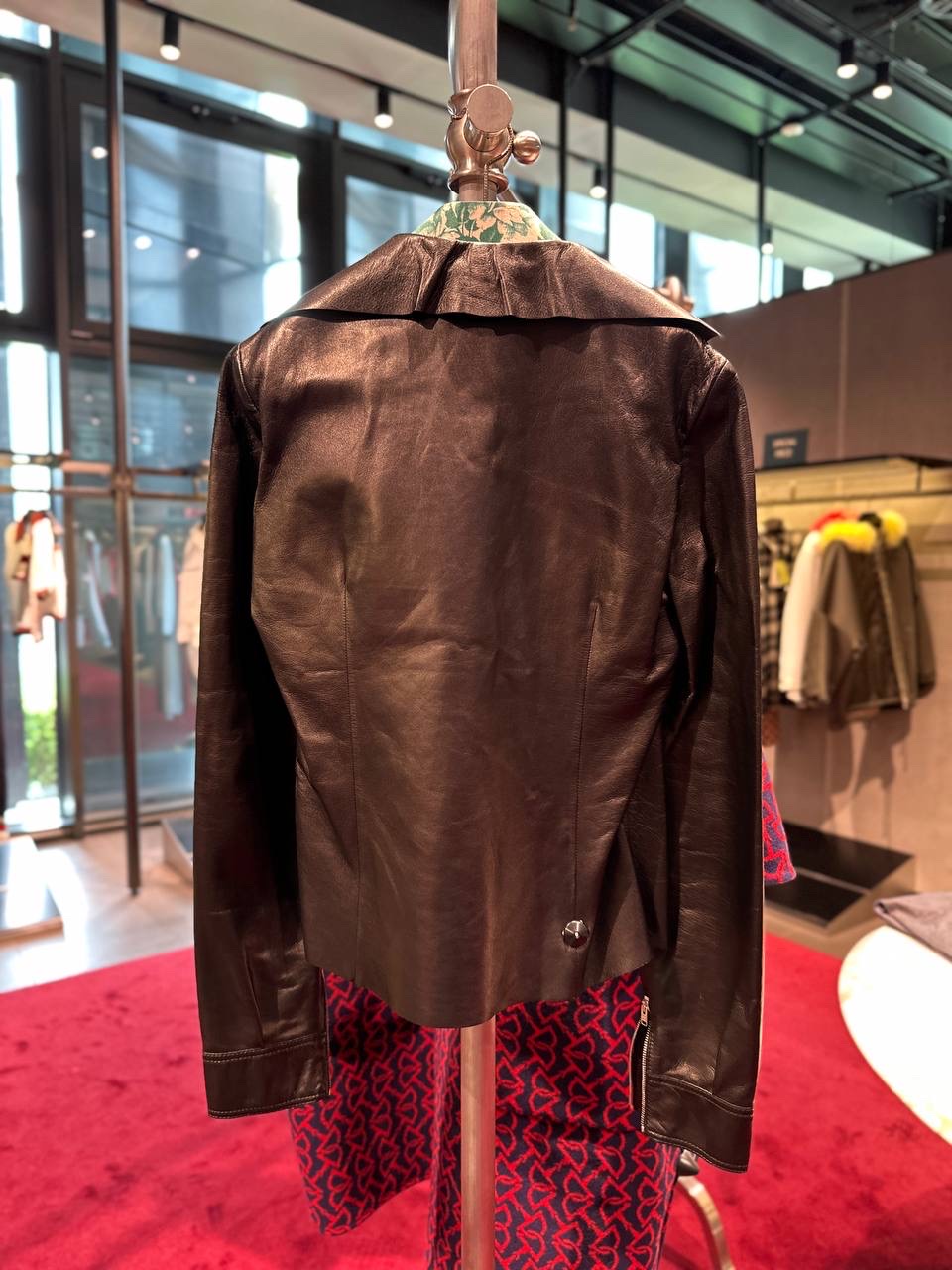 GUCCI Jackets side view - Women's luxury Clothes