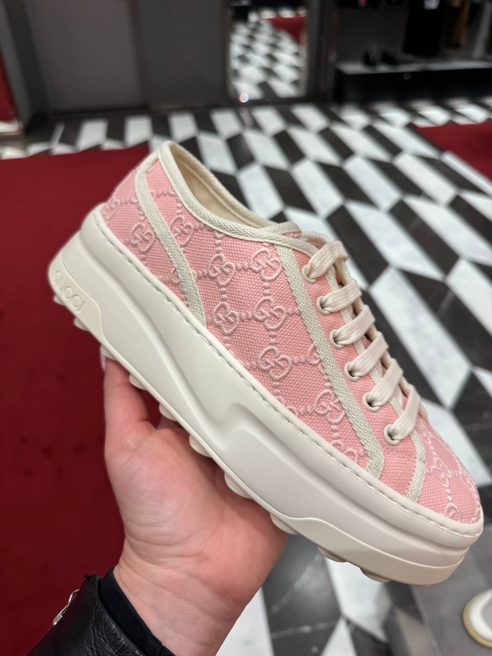 GUCCI Sneakers front view - Women's luxury Shoes
