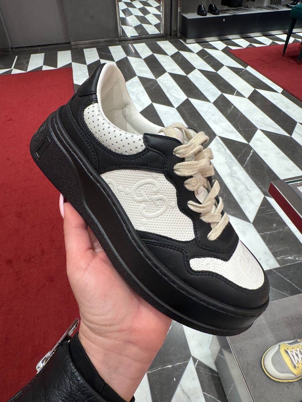 GUCCI Sneakers front view - Women's luxury Shoes