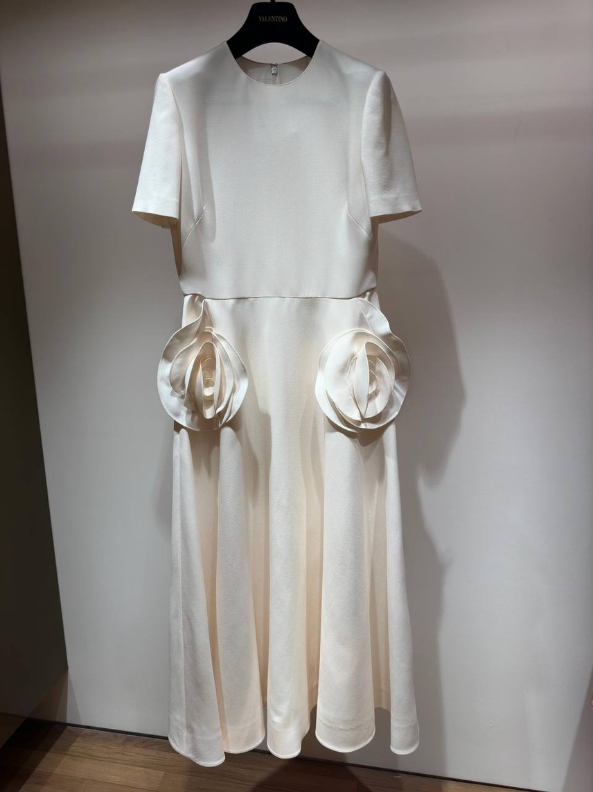 VALENTINO GARAVANI Dresses front view - Women's luxury Clothes