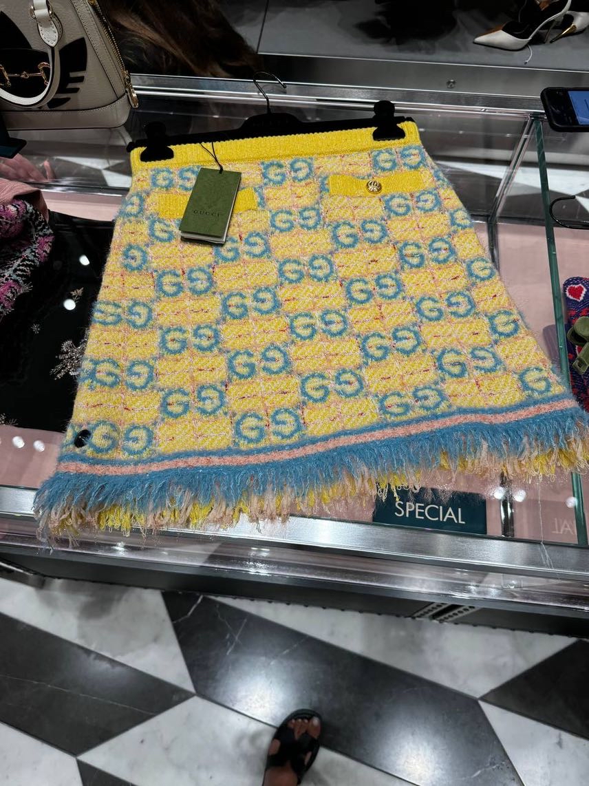 GUCCI Skirts side view - Women's luxury Clothes