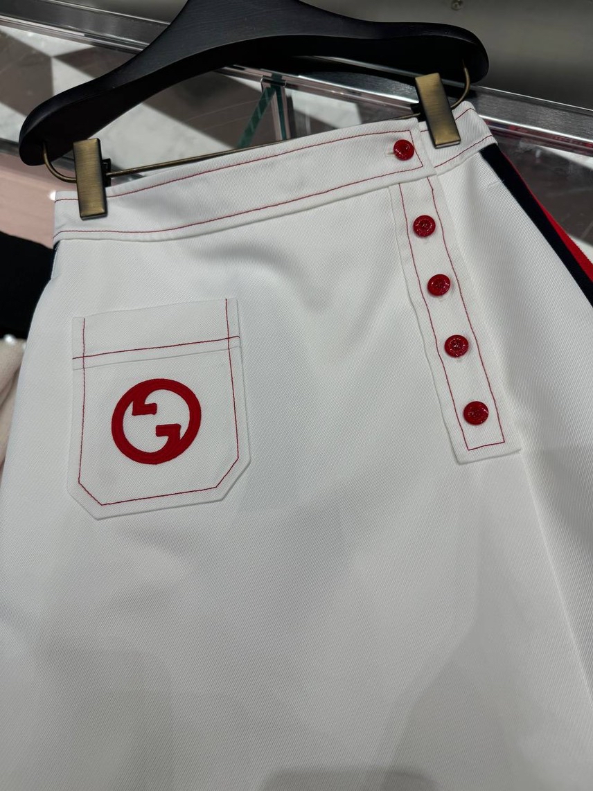 GUCCI Skirts side view - Women's luxury Clothes