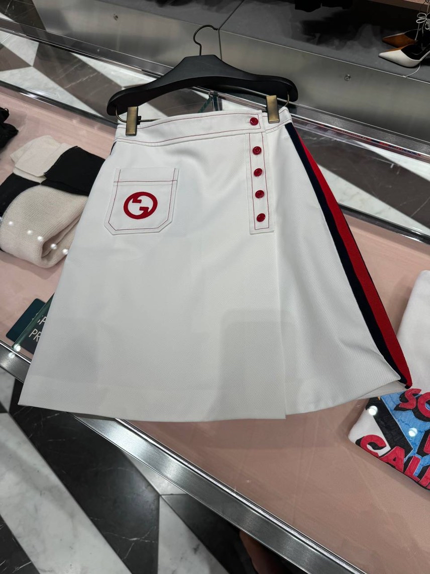GUCCI Skirts front view - Women's luxury Clothes