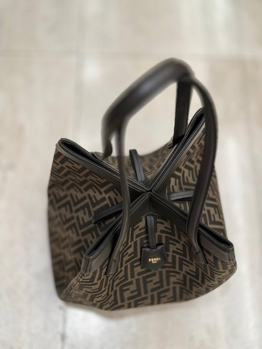 FENDI Shoulder bags front view - Women's luxury Bags