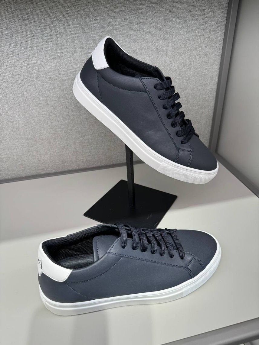 ARMANI EXCHANGE Sneakers front view - Women's luxury Shoes