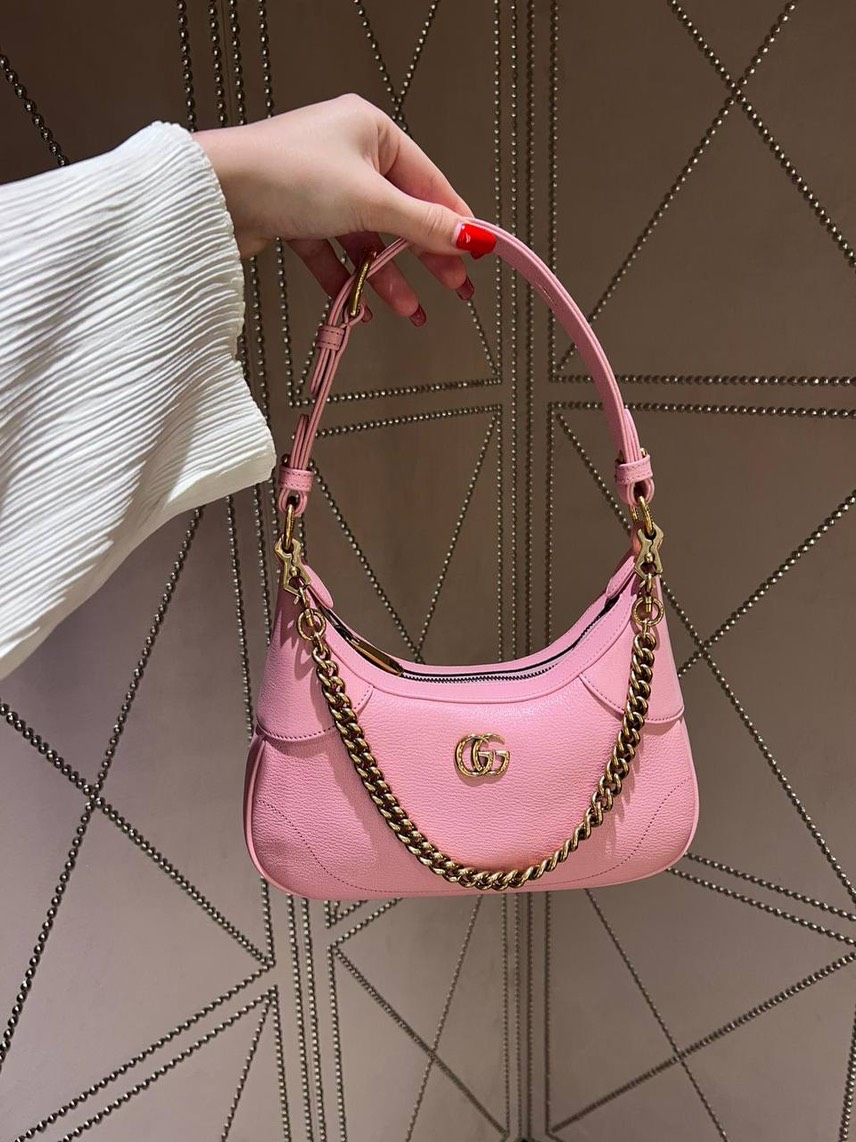 GUCCI Shoulder bags side view - Women's luxury Bags
