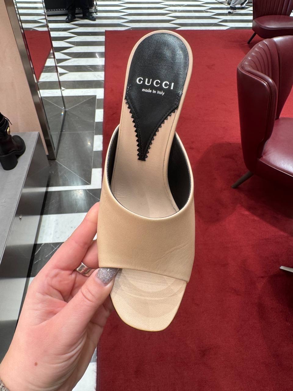 GUCCI Sandals side view - Women's luxury Shoes