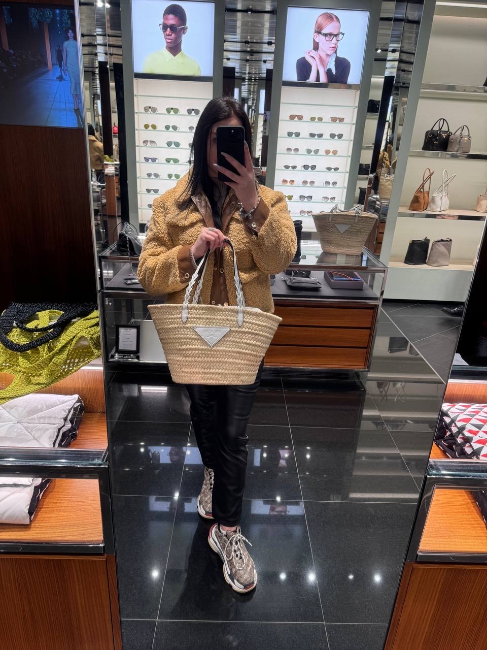 PRADA Totes side view - Women's luxury Bags