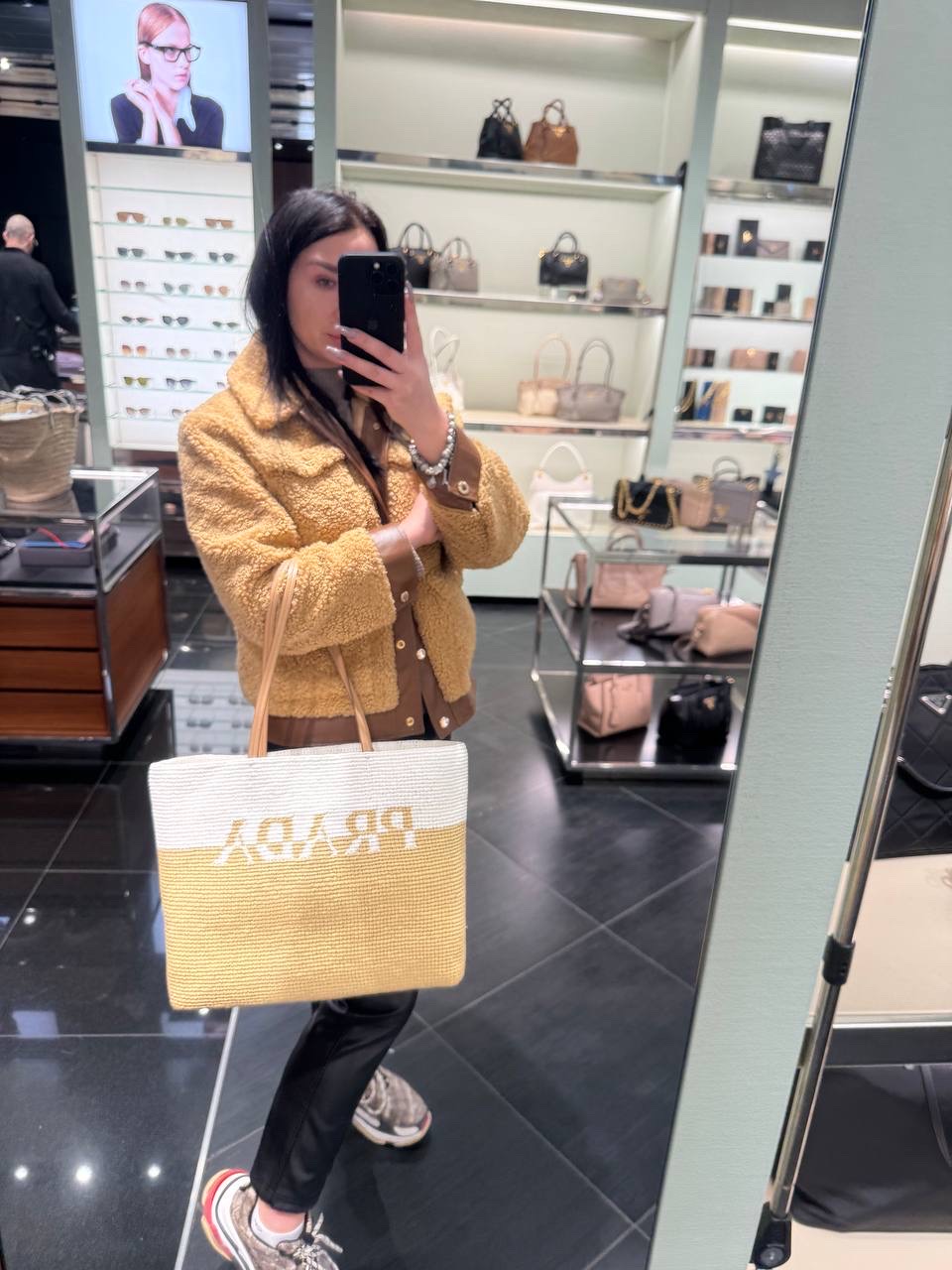 PRADA Totes side view - Women's luxury Bags