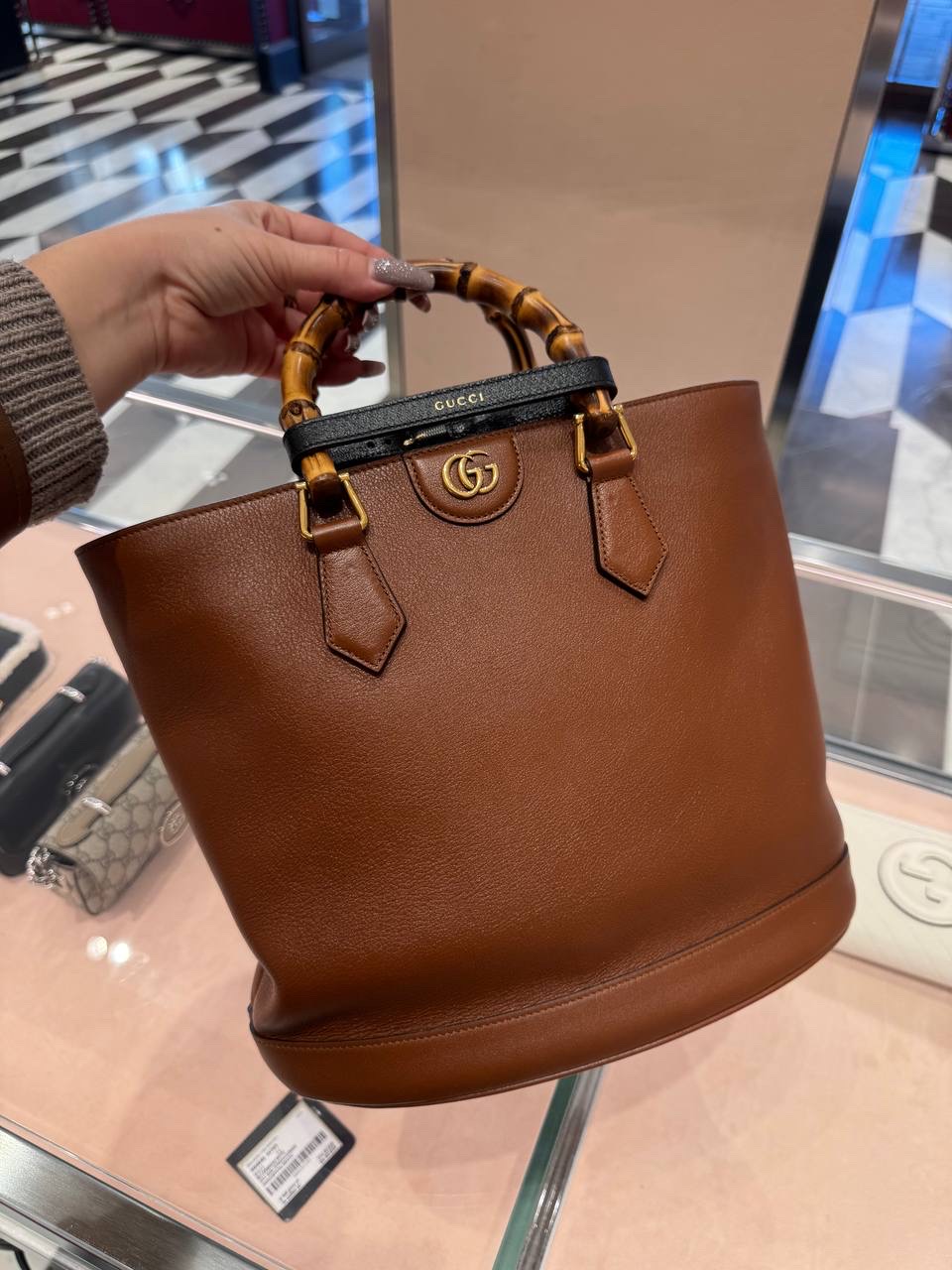 GUCCI Crossbody bags front view - Women's luxury Bags
