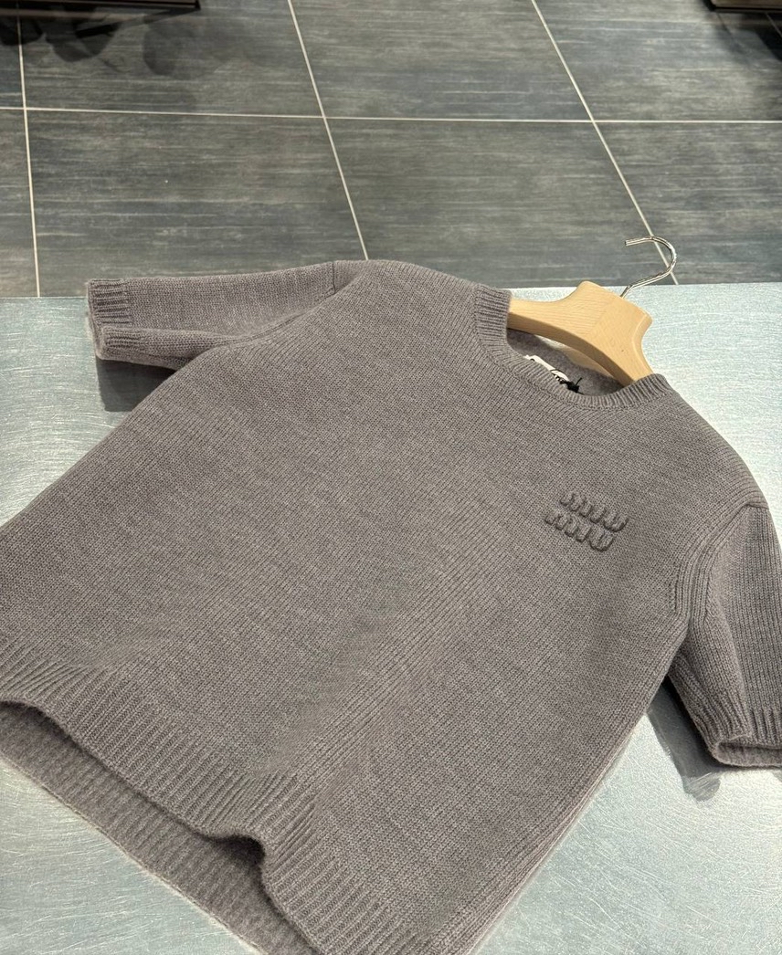 MIU MIU Knitwear side view - Women's luxury Clothes