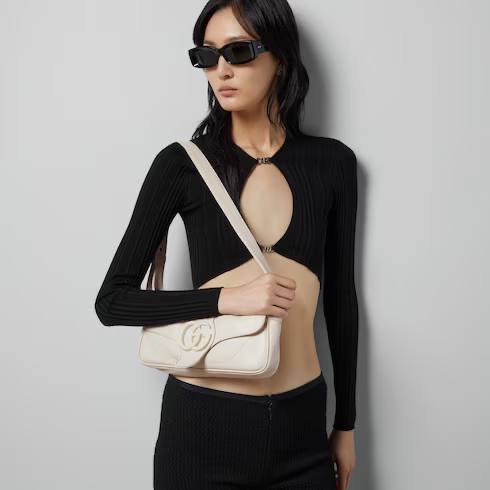 GUCCI Shoulder bags side view - Women's luxury Bags
