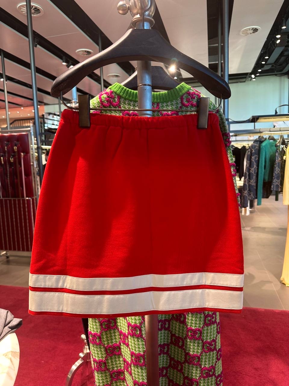 GUCCI Skirts side view - Women's luxury Clothes
