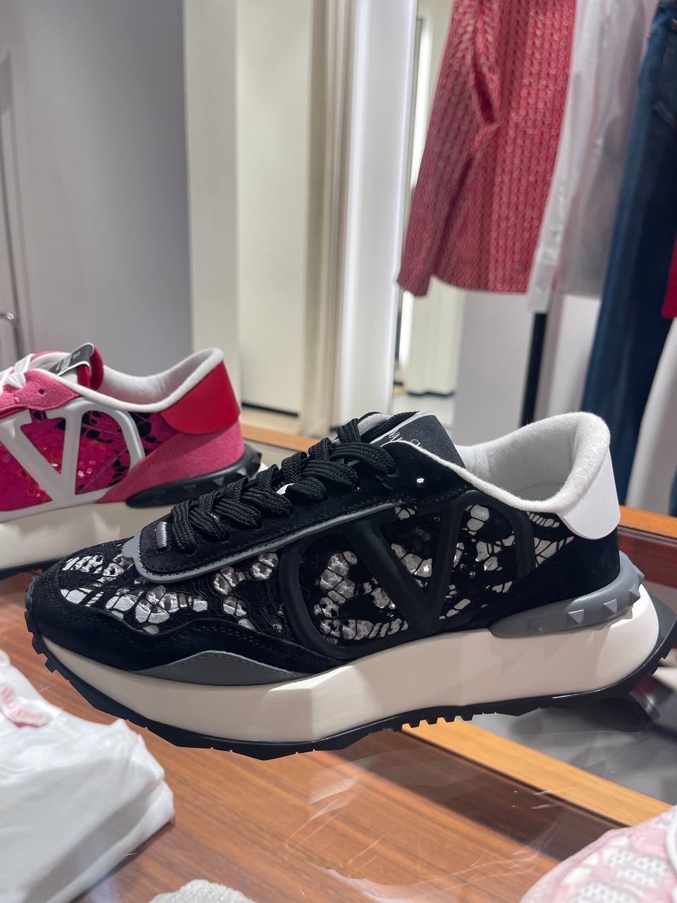 VALENTINO GARAVANI Sneakers side view - Women's luxury Shoes