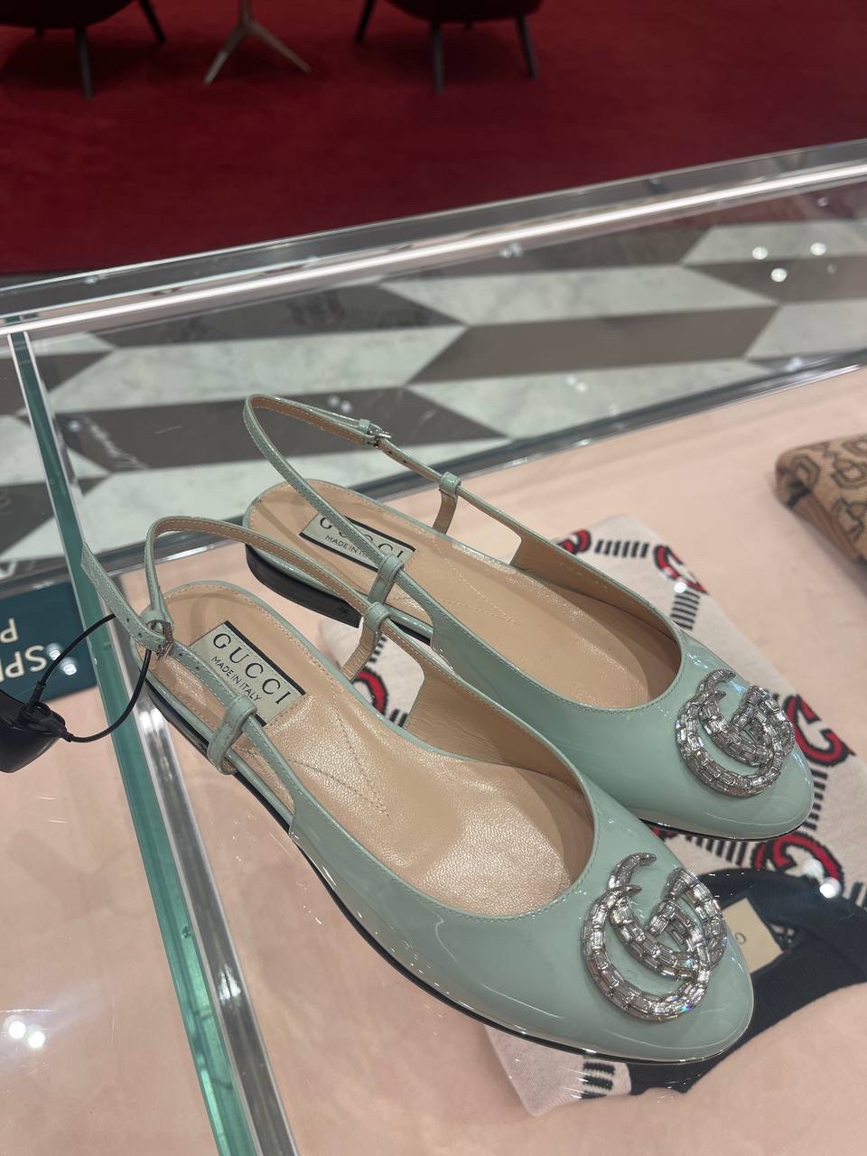 GUCCI Sandals front view - Women's luxury Shoes