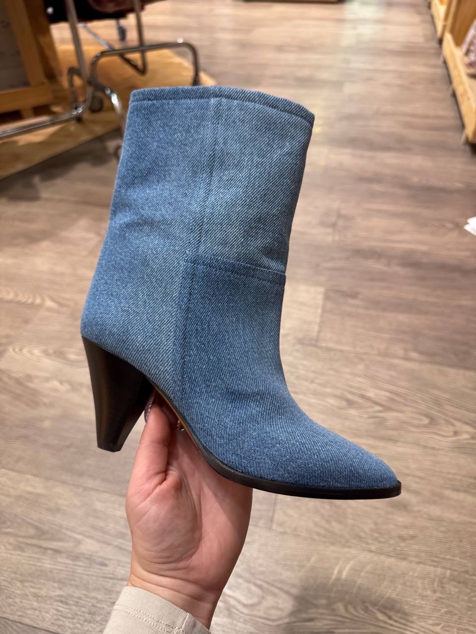 ISABEL MARANT Boots front view - Women's luxury Shoes