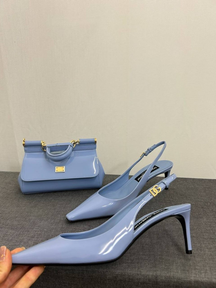 DOLCE & GABBANA Sandals side view - Women's luxury Shoes