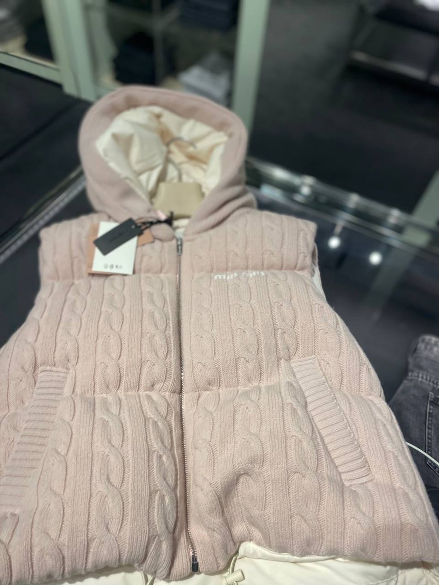 MIU MIU Gilets front view - Women's luxury Clothes