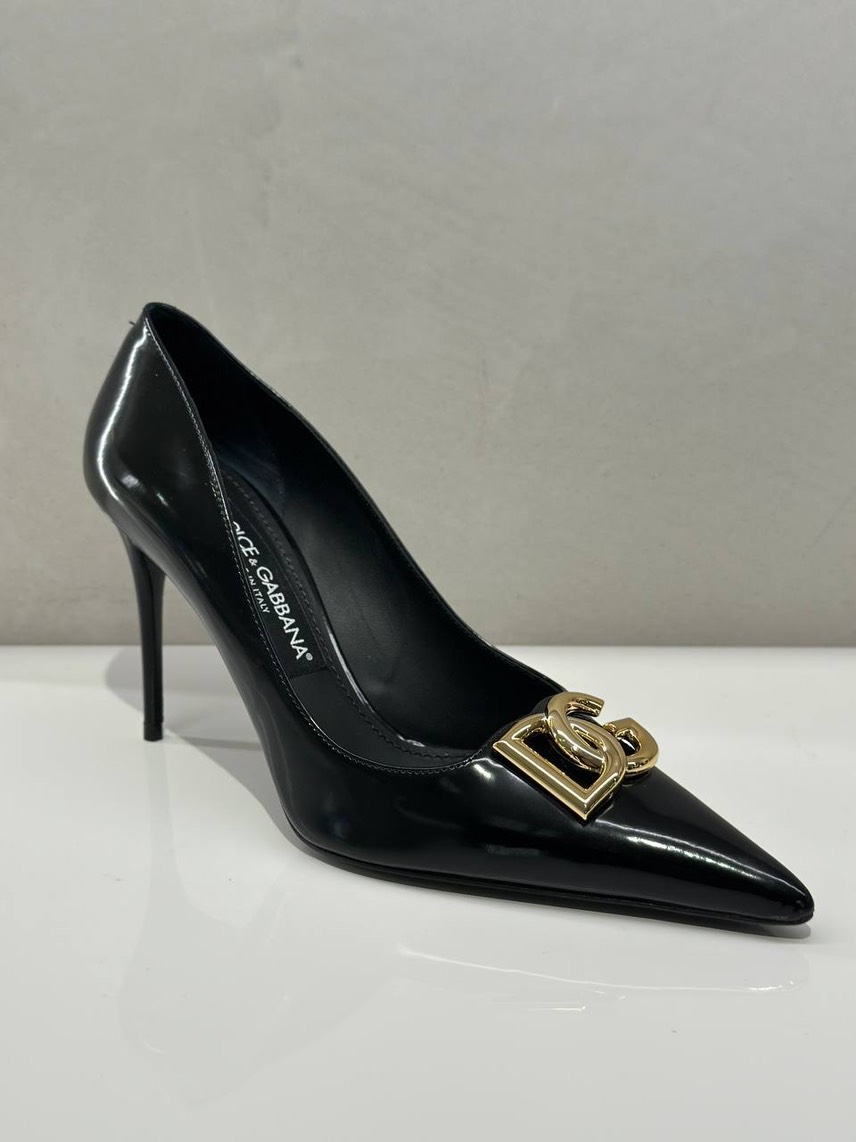 DOLCE & GABBANA Pumps front view - Women's luxury Shoes