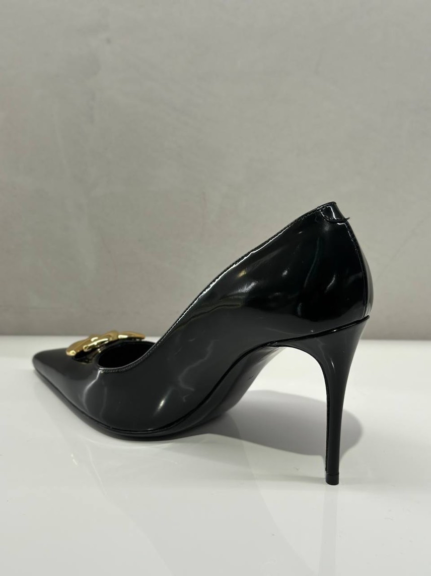 DOLCE & GABBANA Pumps side view - Women's luxury Shoes