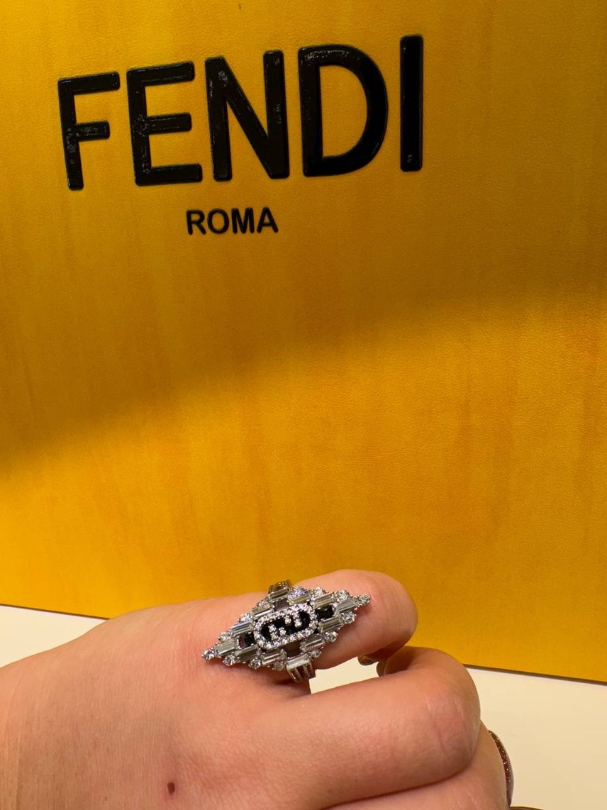 FENDI Rings side view - Women's luxury Jewelry and watches