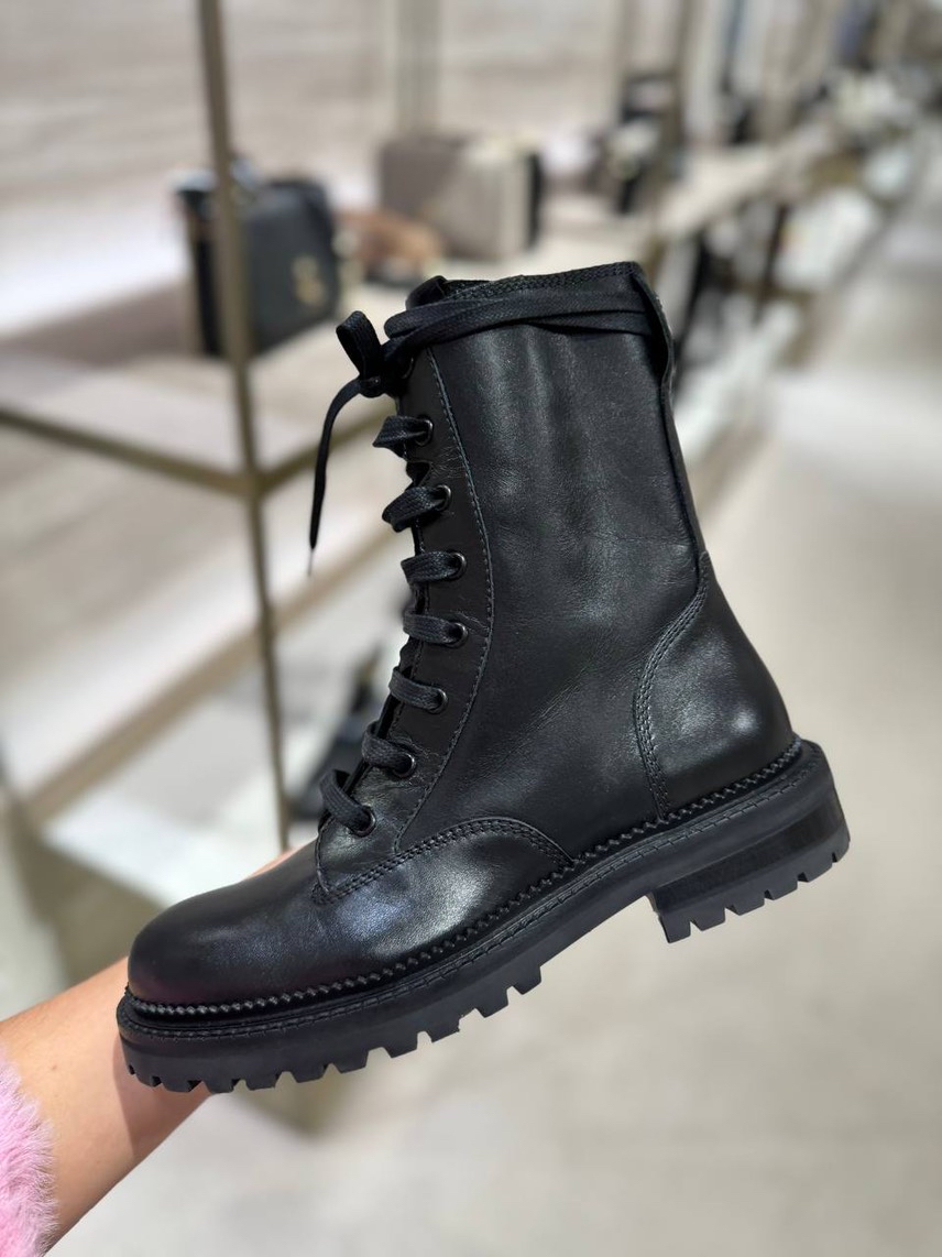 JIMMY CHOO Boots front view - Women's luxury Shoes