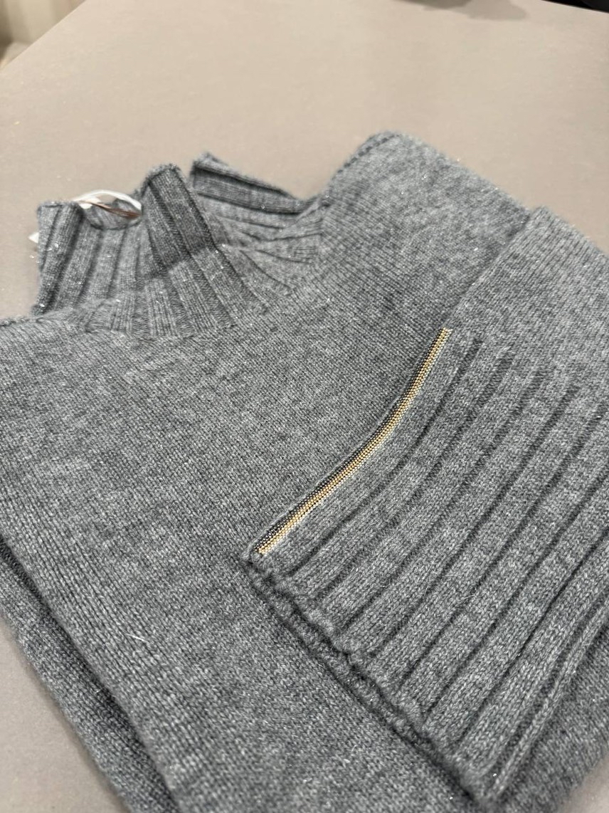 PESERICO Knitwear side view - Women's luxury Clothes