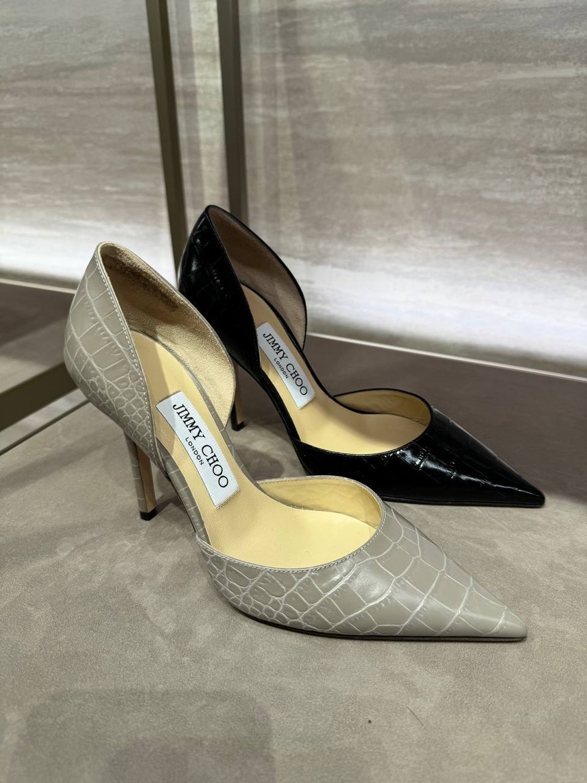 JIMMY CHOO Pumps front view - Women's luxury Shoes
