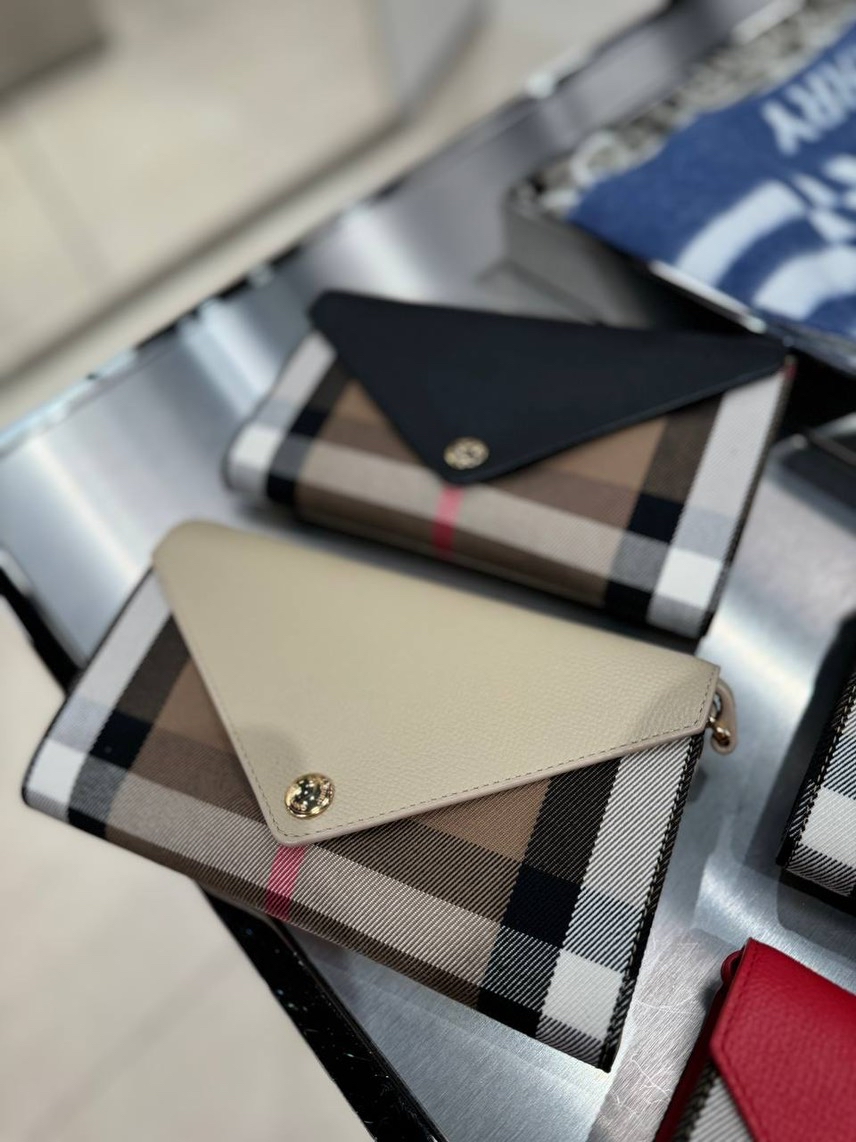 BURBERRY Clutch bags side view - Women's luxury Bags