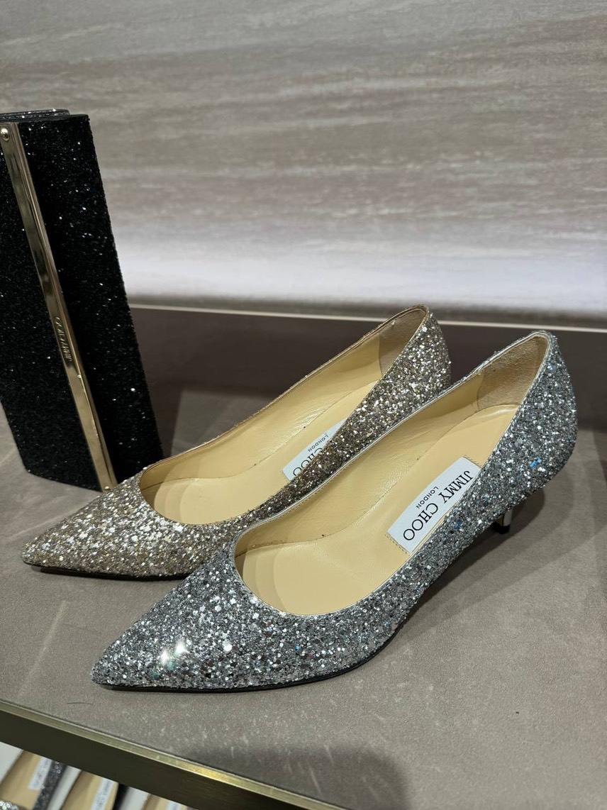 JIMMY CHOO Pumps front view - Women's luxury Shoes