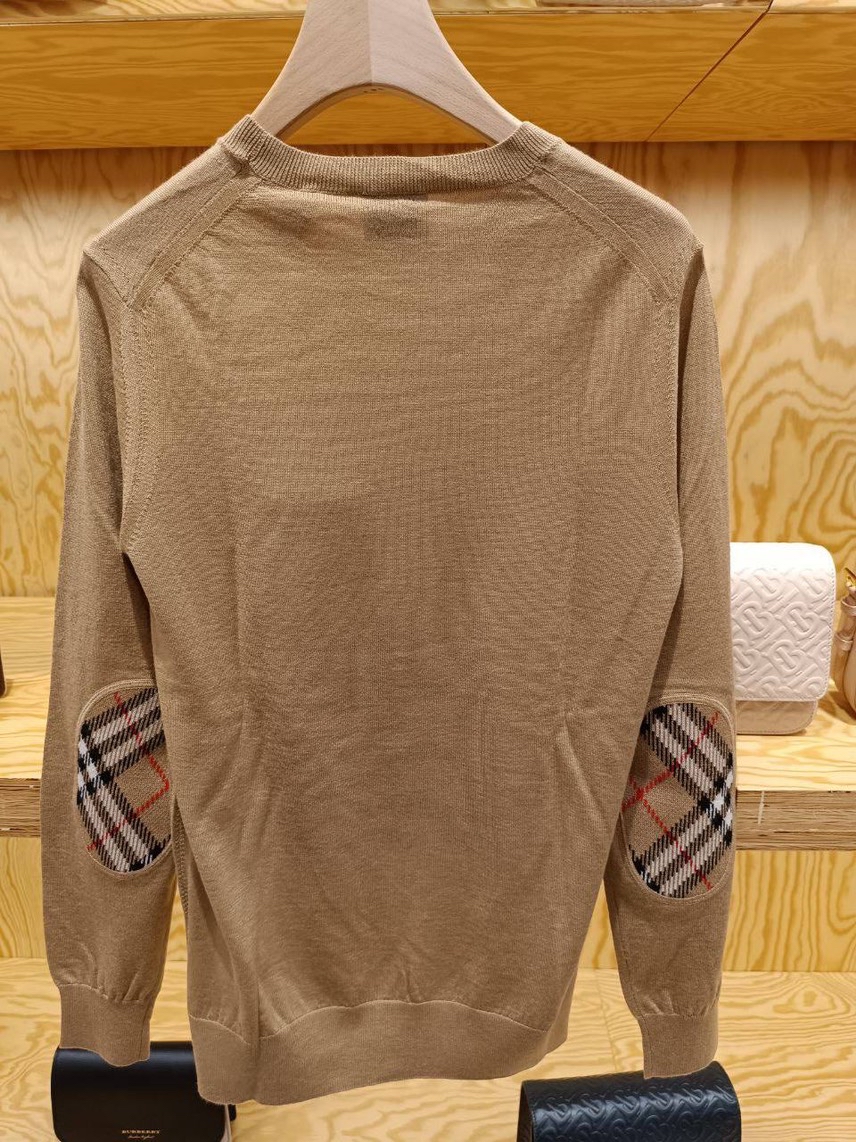 BURBERRY Knitwear side view - Women's luxury Clothes