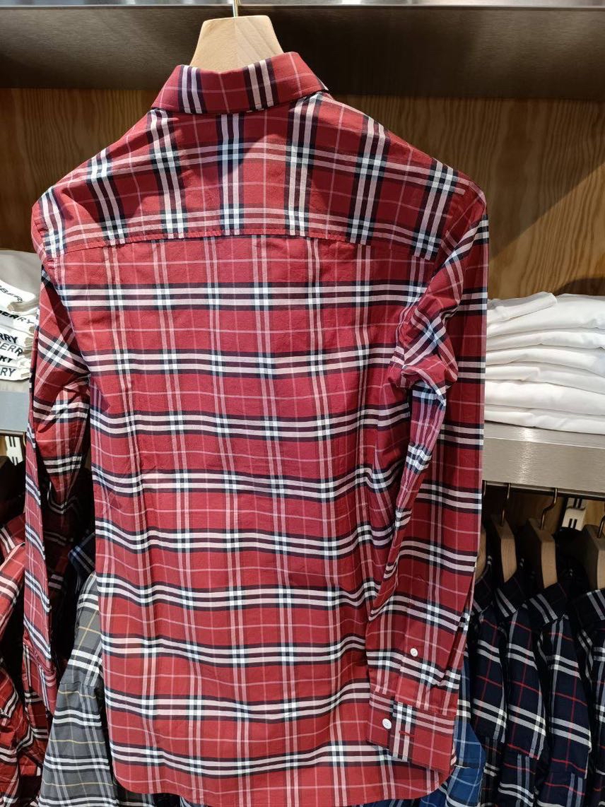BURBERRY Shirts side view - Men's luxury Clothes