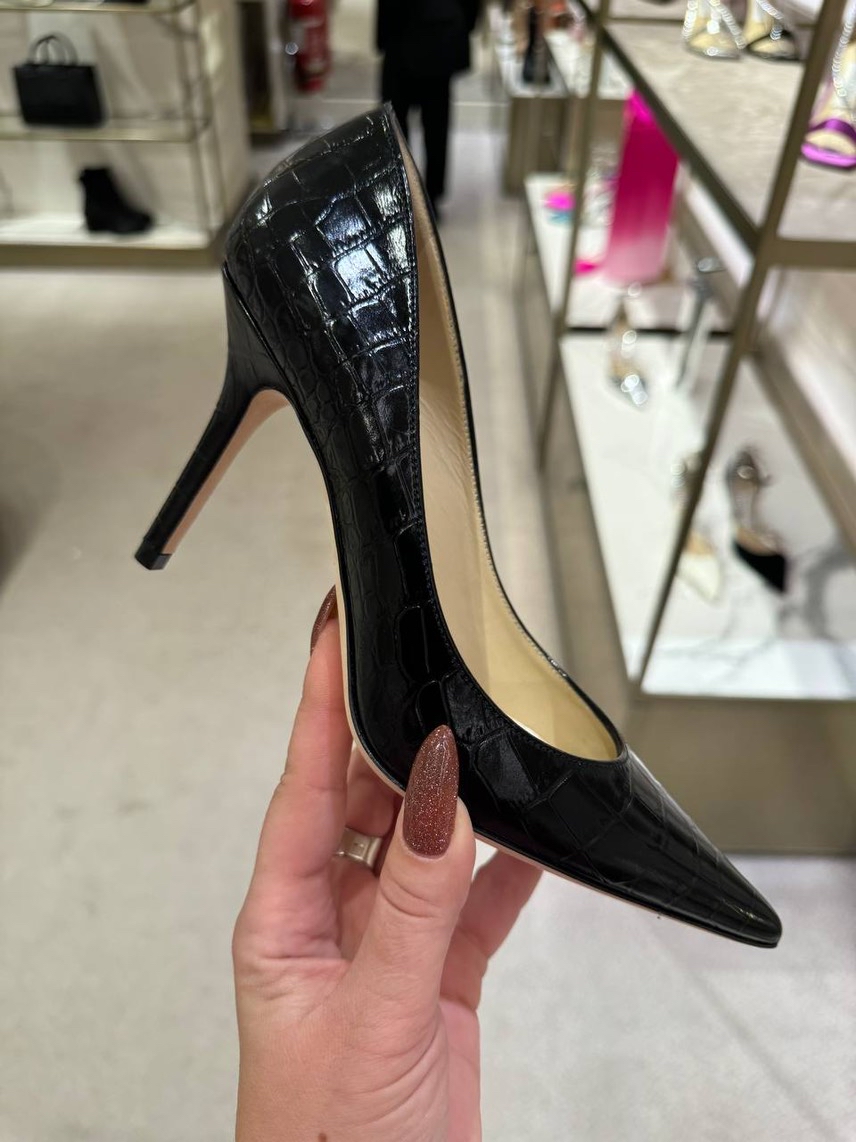 JIMMY CHOO Pumps front view - Women's luxury Shoes