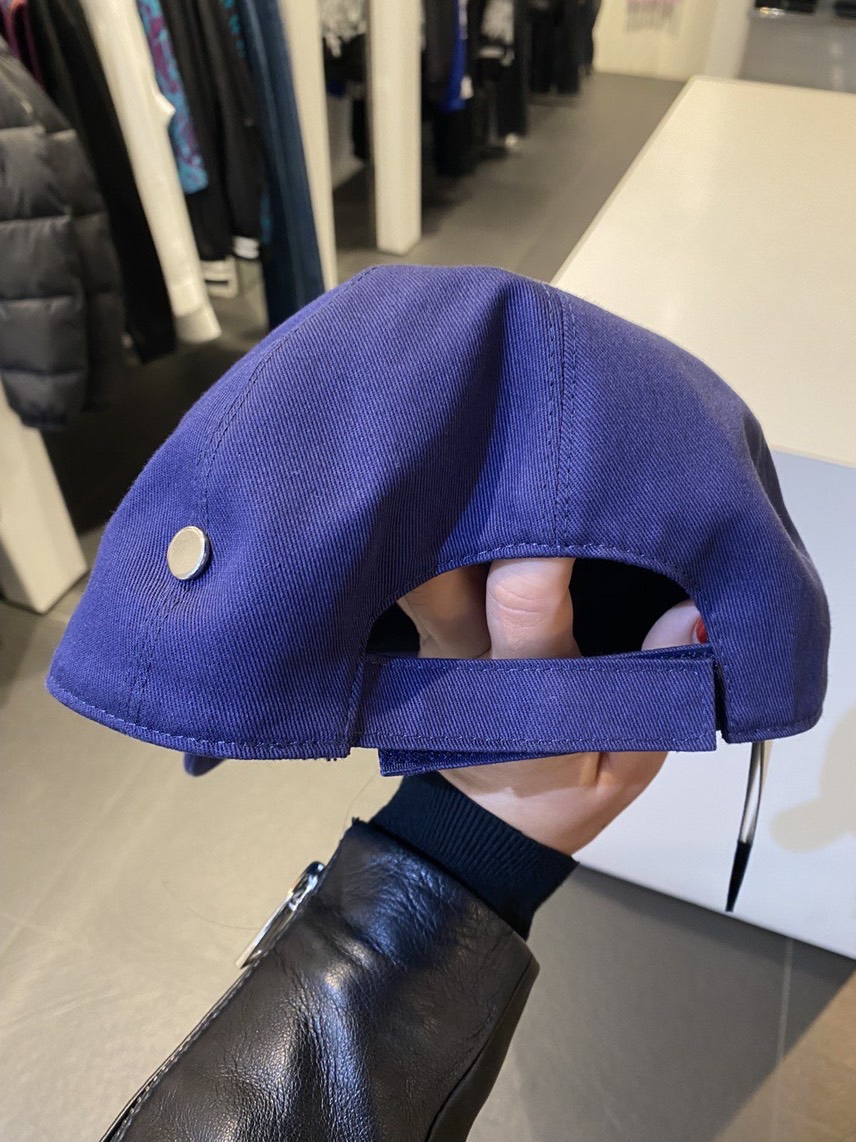VERSACE Caps and Hats side view - unisex luxury Accessories
