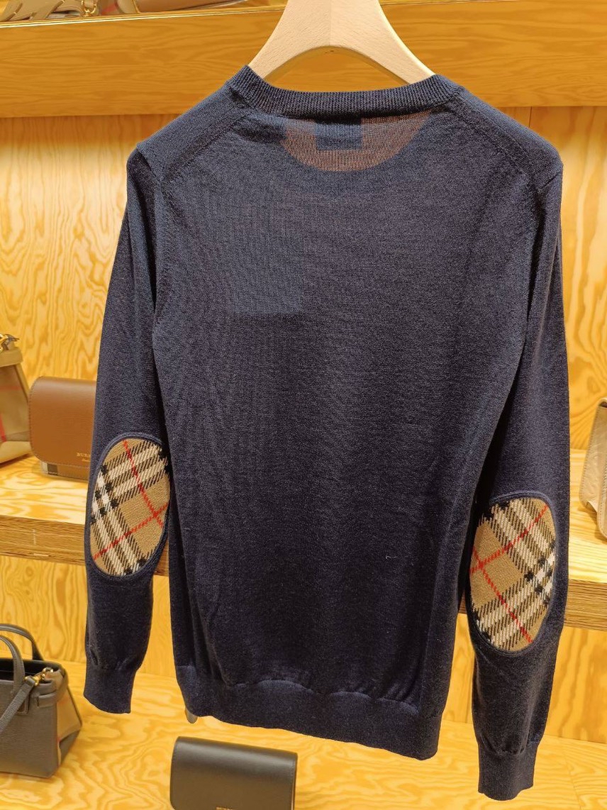 BURBERRY Knitwear side view - Women's luxury Clothes