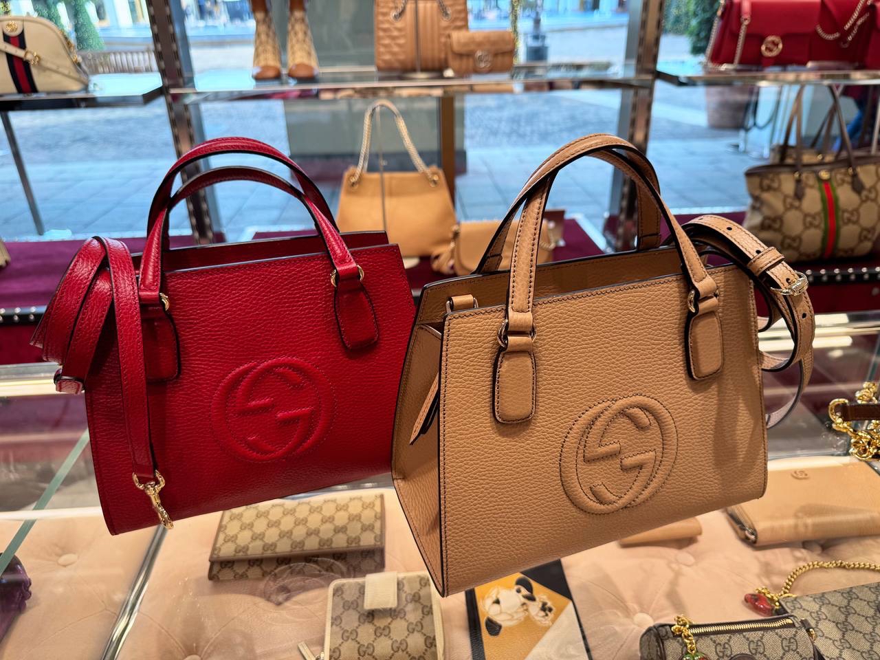 GUCCI Totes front view - Women's luxury Bags
