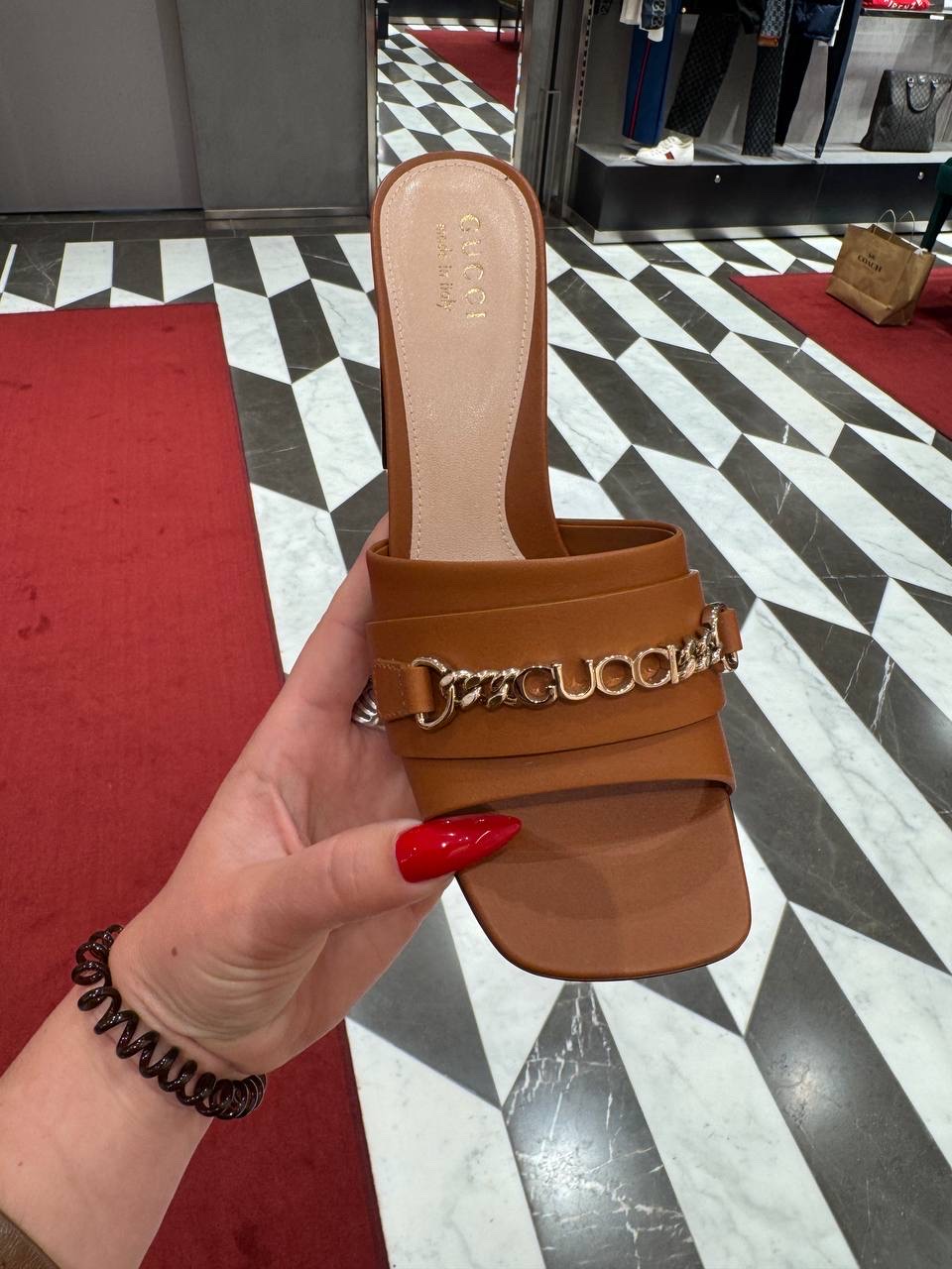 GUCCI Sandals side view - Women's luxury Shoes