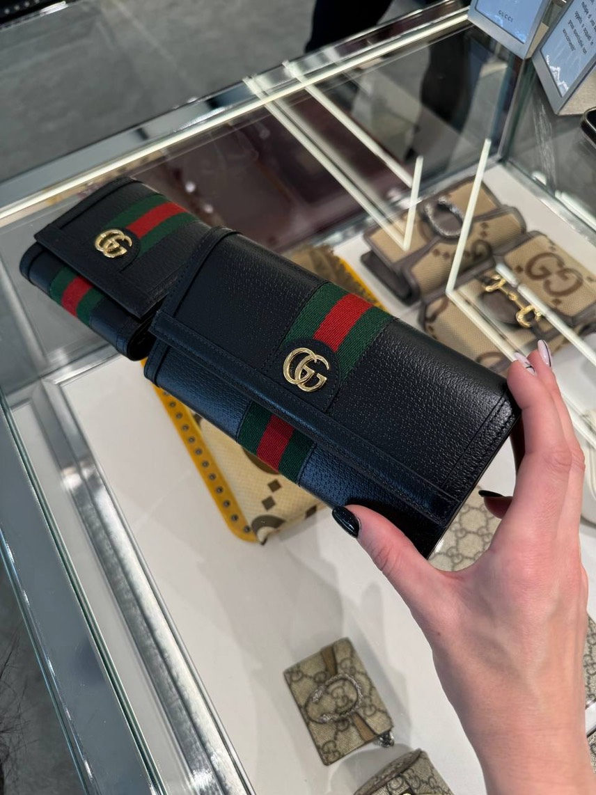GUCCI Wallets and small leather goods front view - Women's luxury Accessories