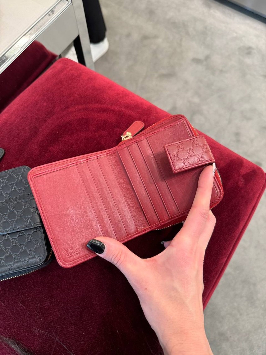 GUCCI Wallets and small leather goods side view - Women's luxury Accessories