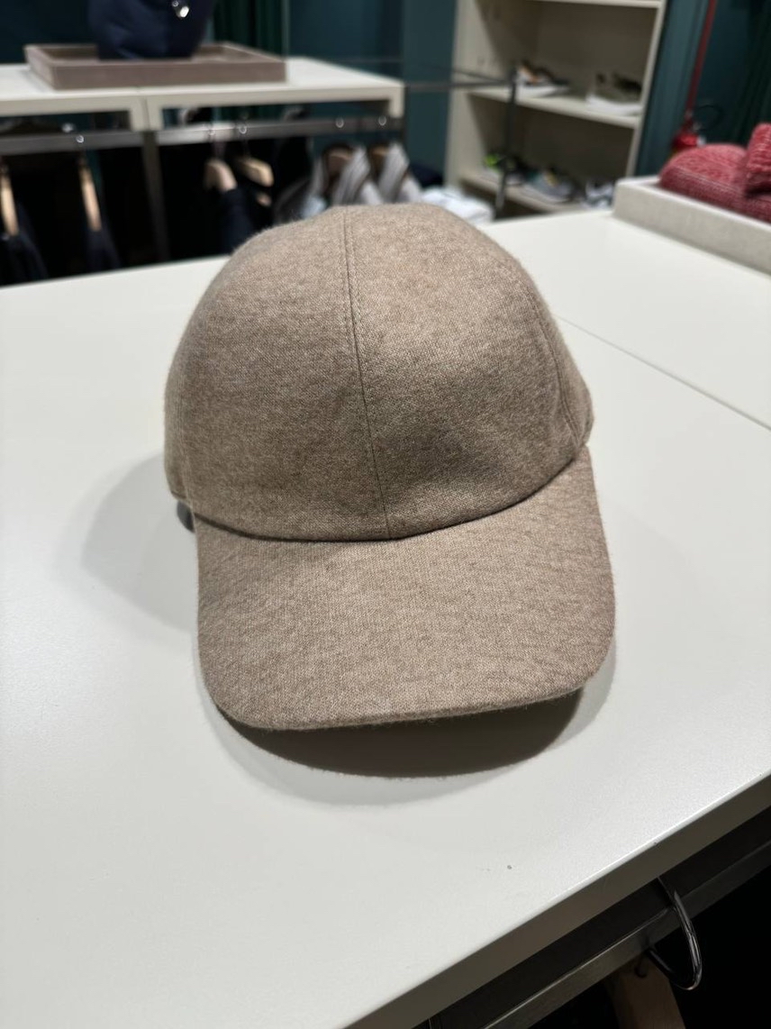 LORO PIANA Caps and Hats front view - Men's luxury Accessories