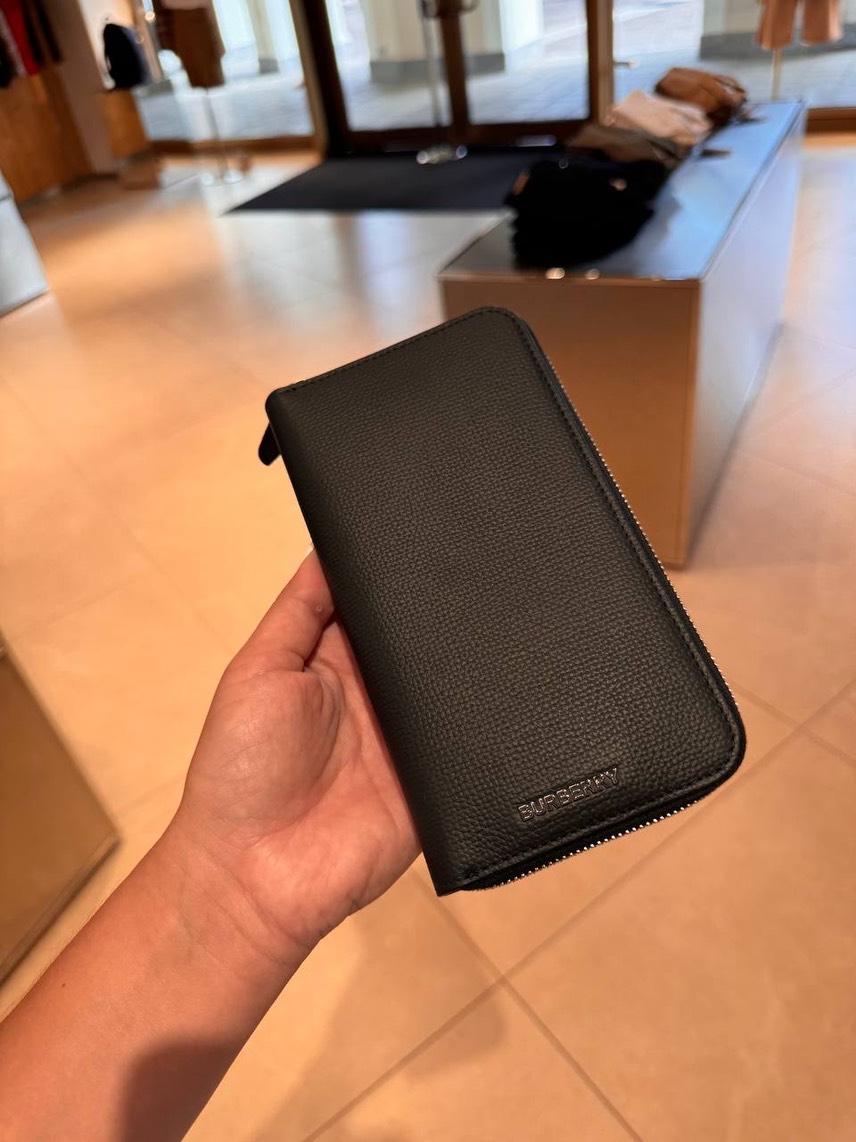 BURBERRY Wallets and small leather goods side view - Men's luxury Accessories